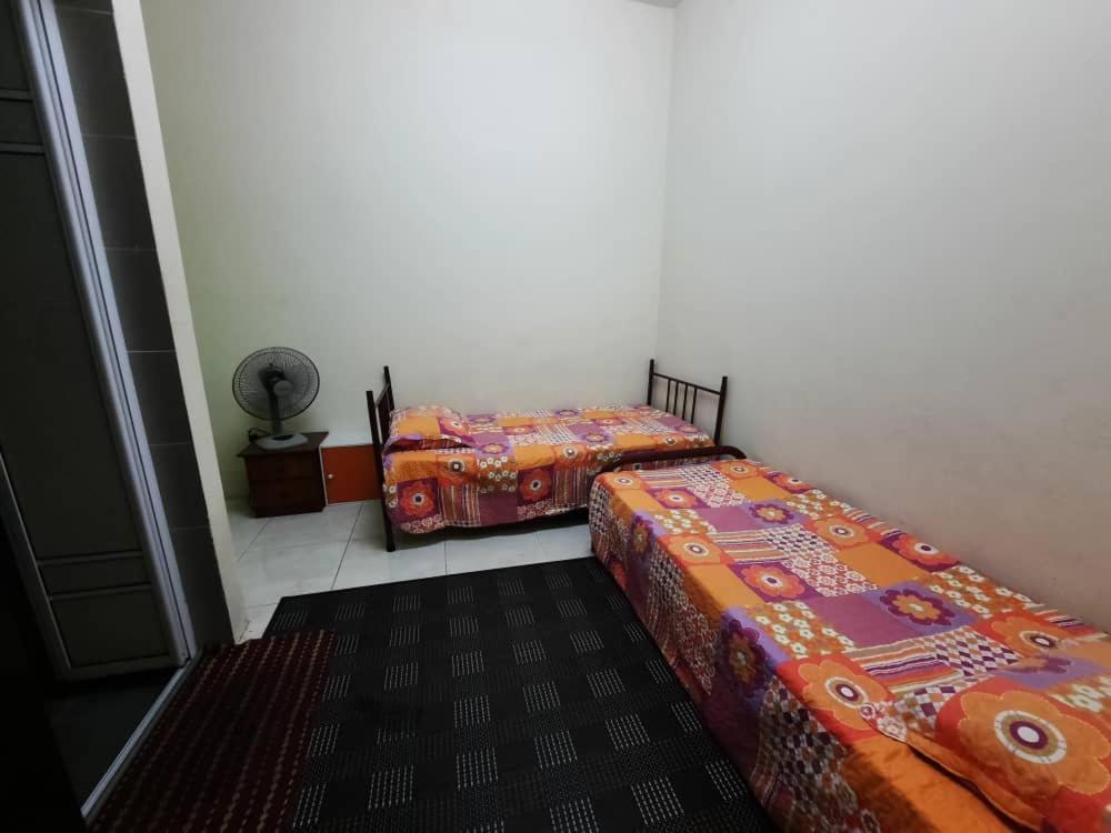 Homestay Ipoh Pengkalan Zawiah Экстерьер фото